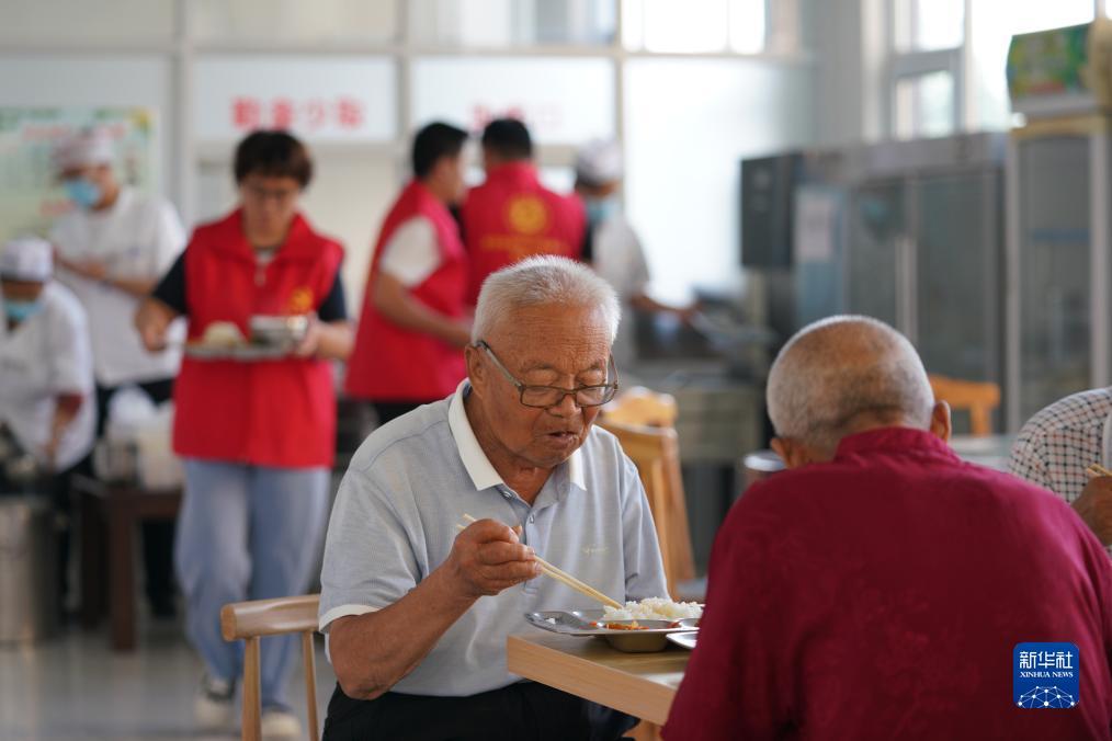 天天游戏中心大厅
